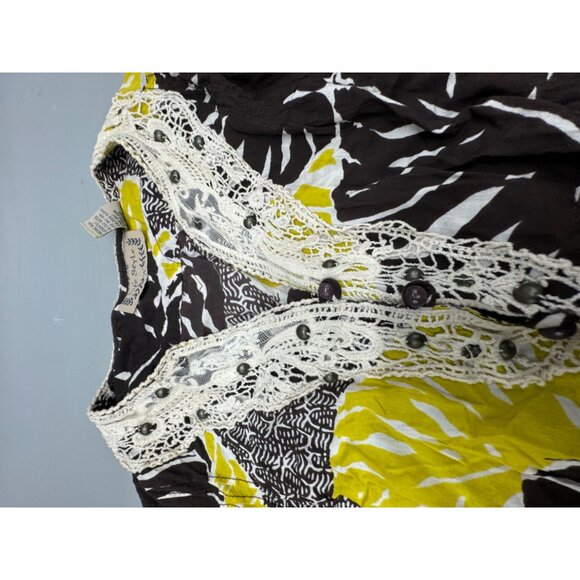 Boho life Style Lightweight Button-Down Top Lace Trim Tropical Print Size M READ - Picture 5 of 9